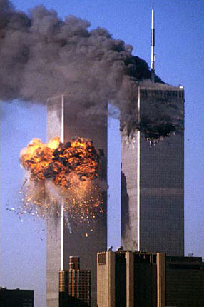 D’innombrables explosions rapportées au WTC7, le 11 septembre 2001